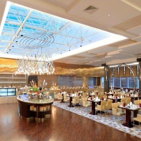 Golden Eagle Summit Hotel Downtown Нанкін Екстер'єр фото